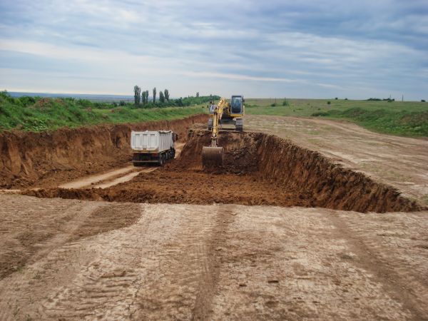 Foundation Digging Service